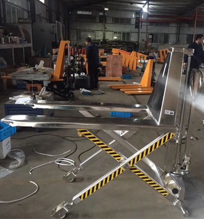 pallet truck JF workshop